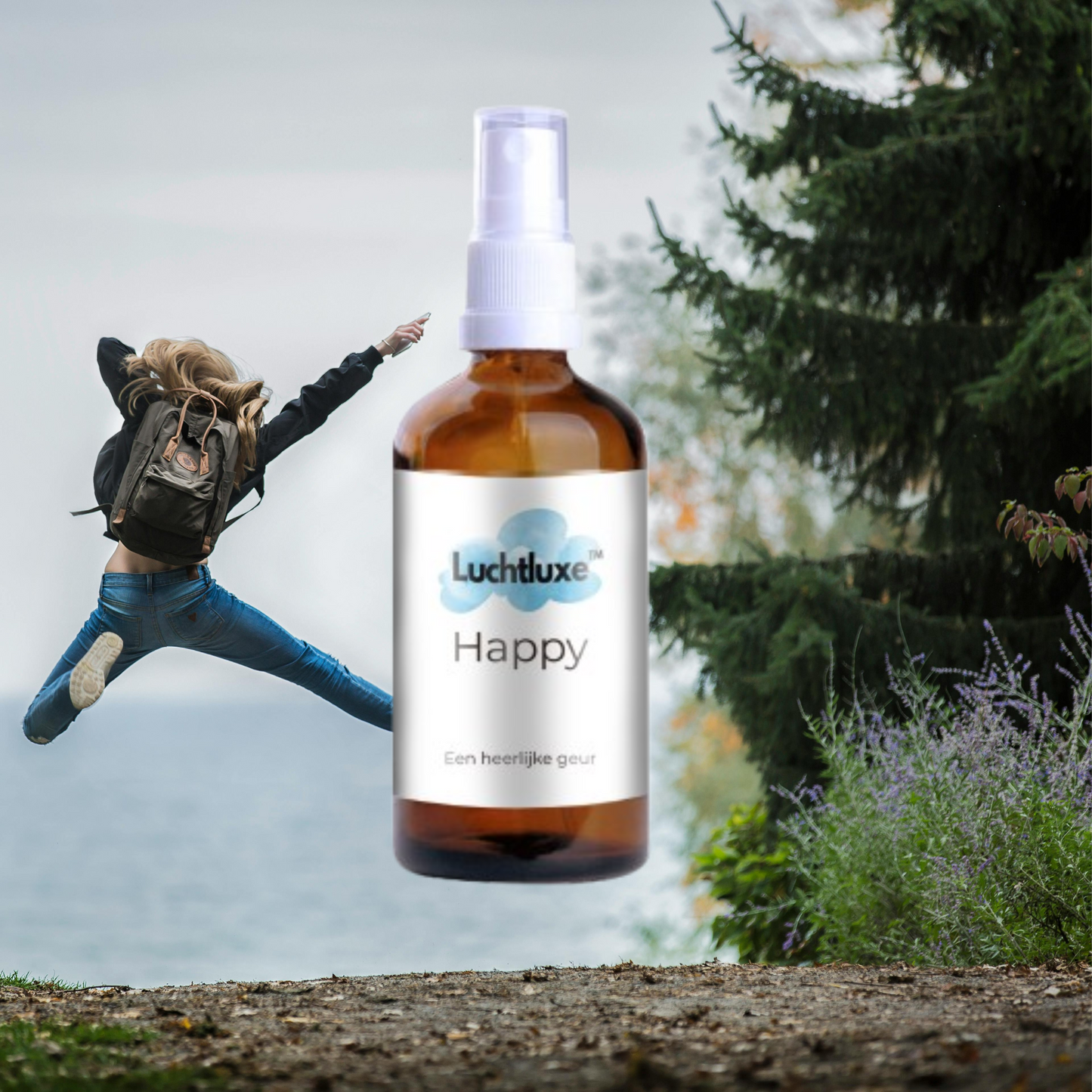 Een flesje met 100% natuurzuivere roomspray, ideaal om ruimtes op te frissen en te vullen met een heerlijke, pure, natuurlijke geur.